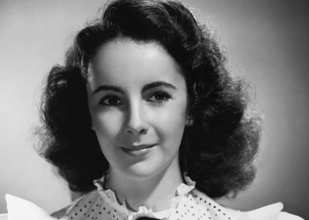 1943: Elizabeth Taylor
